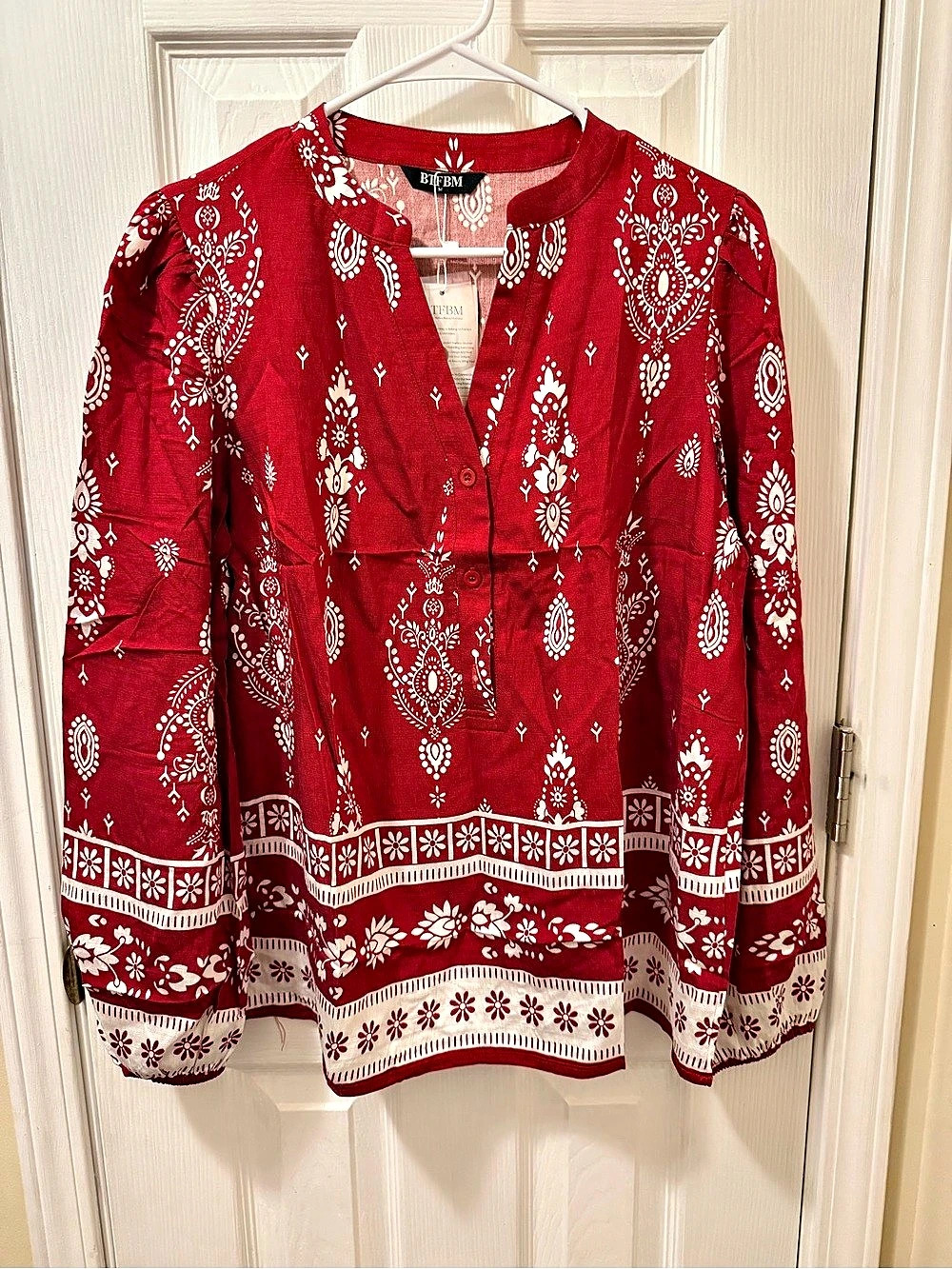 BTFBM Paisley Blouse in Red & White Size Medium NWT